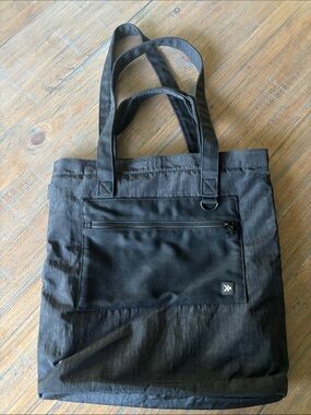 Thread Black Utility Tote Bag